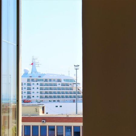 Hotel Veliera Durres Exterior photo