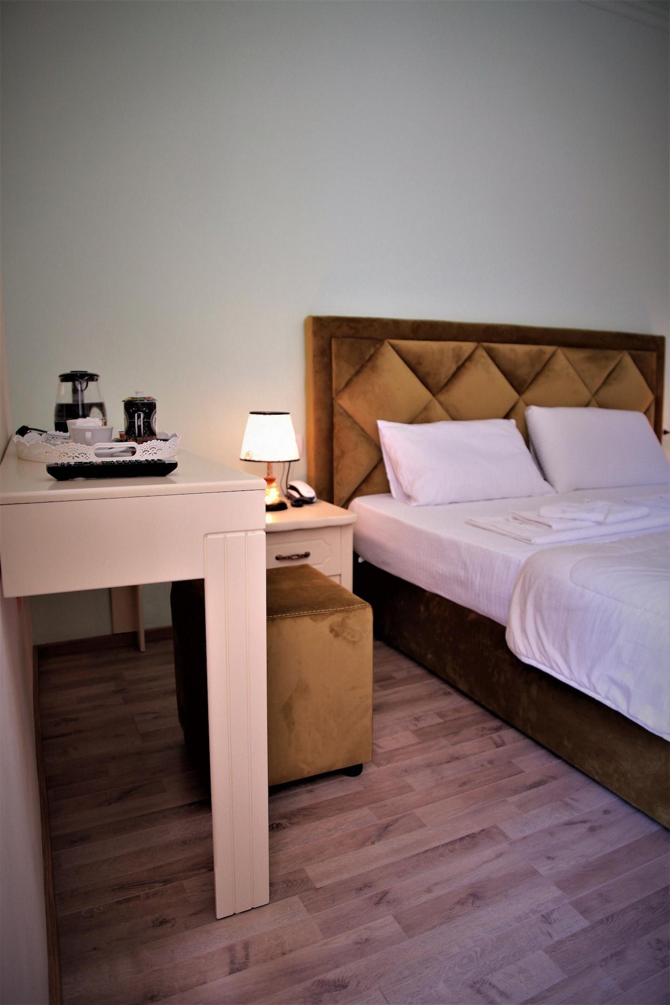Hotel Veliera Durres Exterior photo