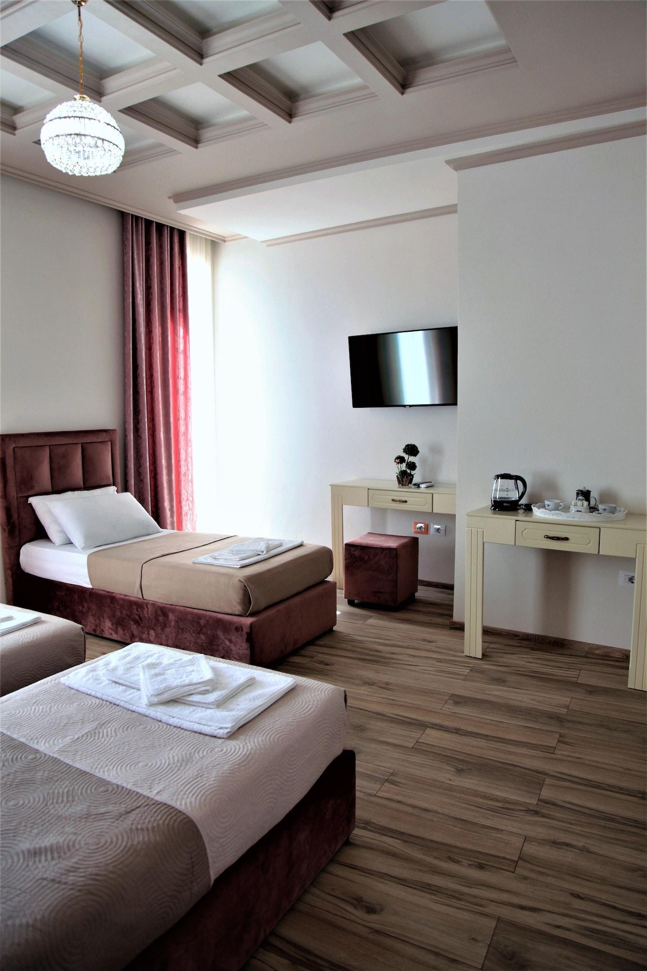 Hotel Veliera Durres Exterior photo