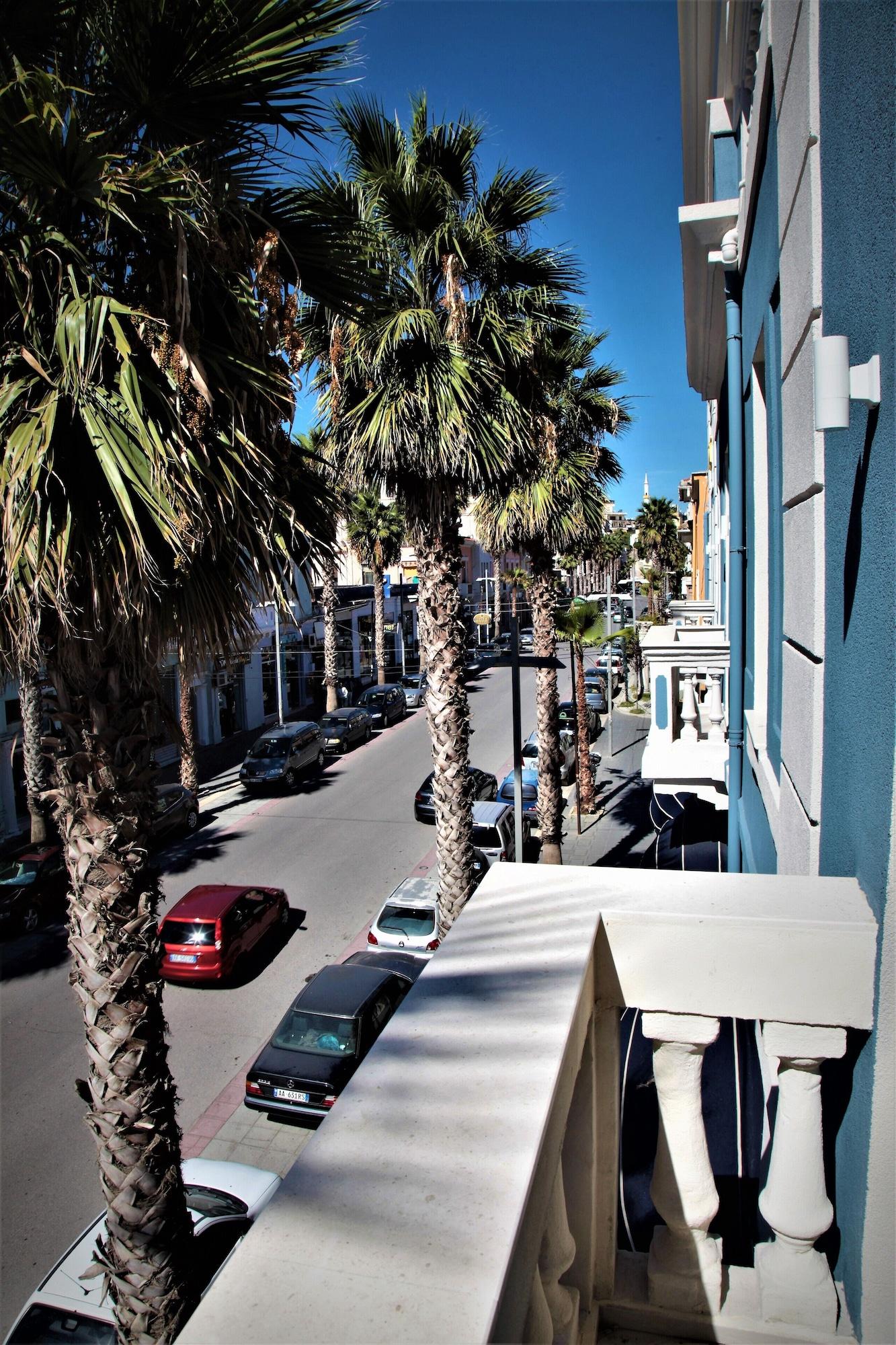Hotel Veliera Durres Exterior photo