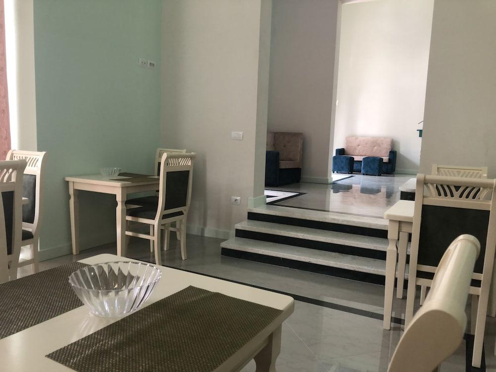 Hotel Veliera Durres Exterior photo